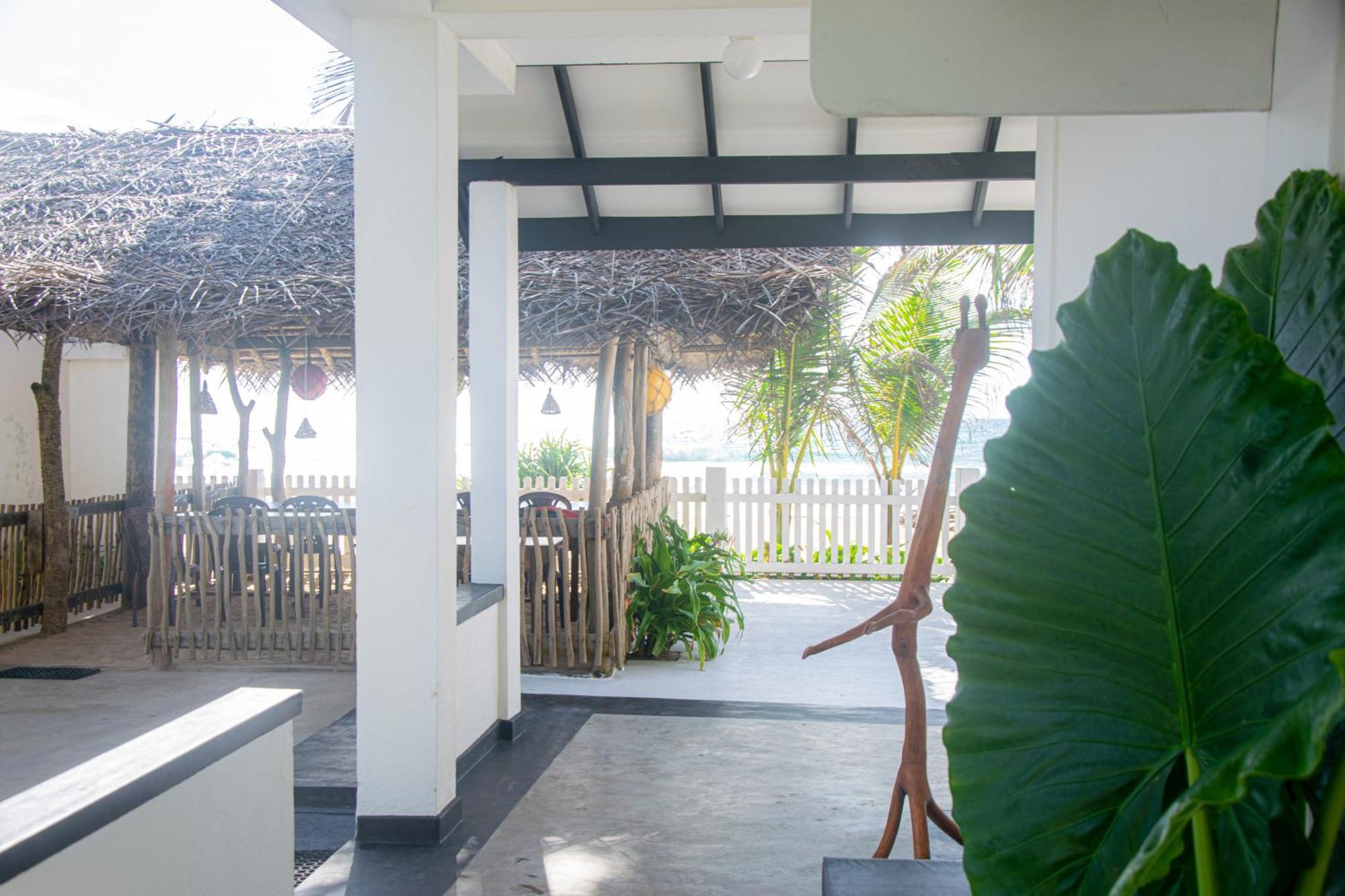 Sailors' Bay Bed & Breakfast Hikkaduwa Luaran gambar
