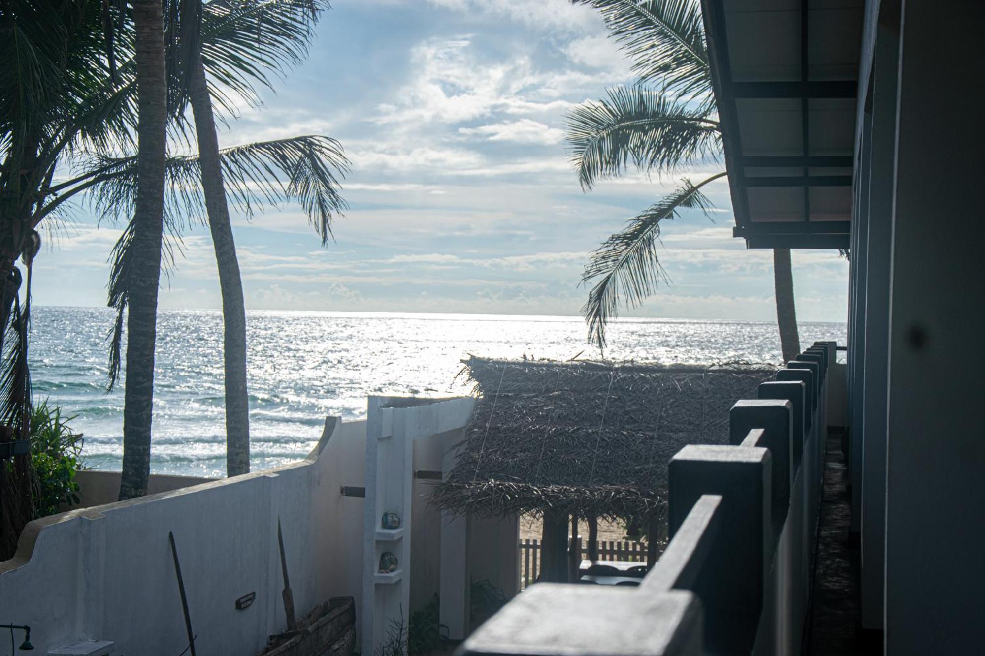 Sailors' Bay Bed & Breakfast Hikkaduwa Luaran gambar