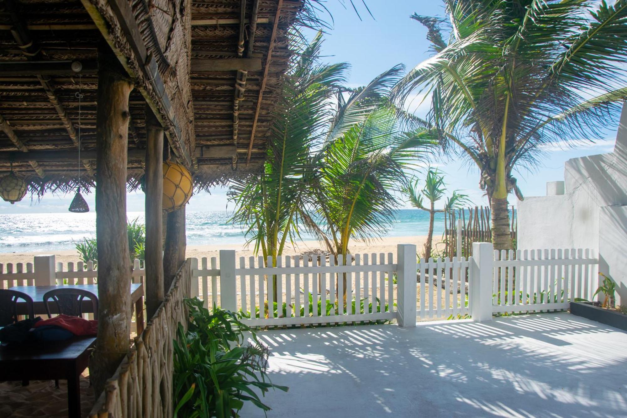 Sailors' Bay Bed & Breakfast Hikkaduwa Luaran gambar
