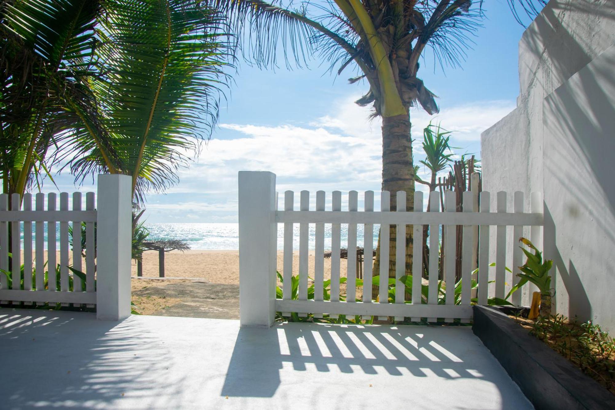 Sailors' Bay Bed & Breakfast Hikkaduwa Luaran gambar