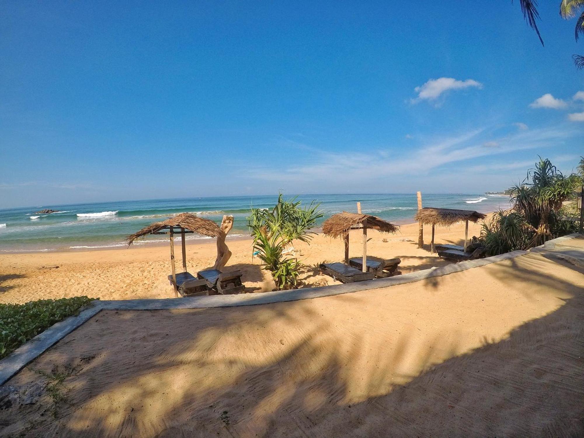 Sailors' Bay Bed & Breakfast Hikkaduwa Luaran gambar