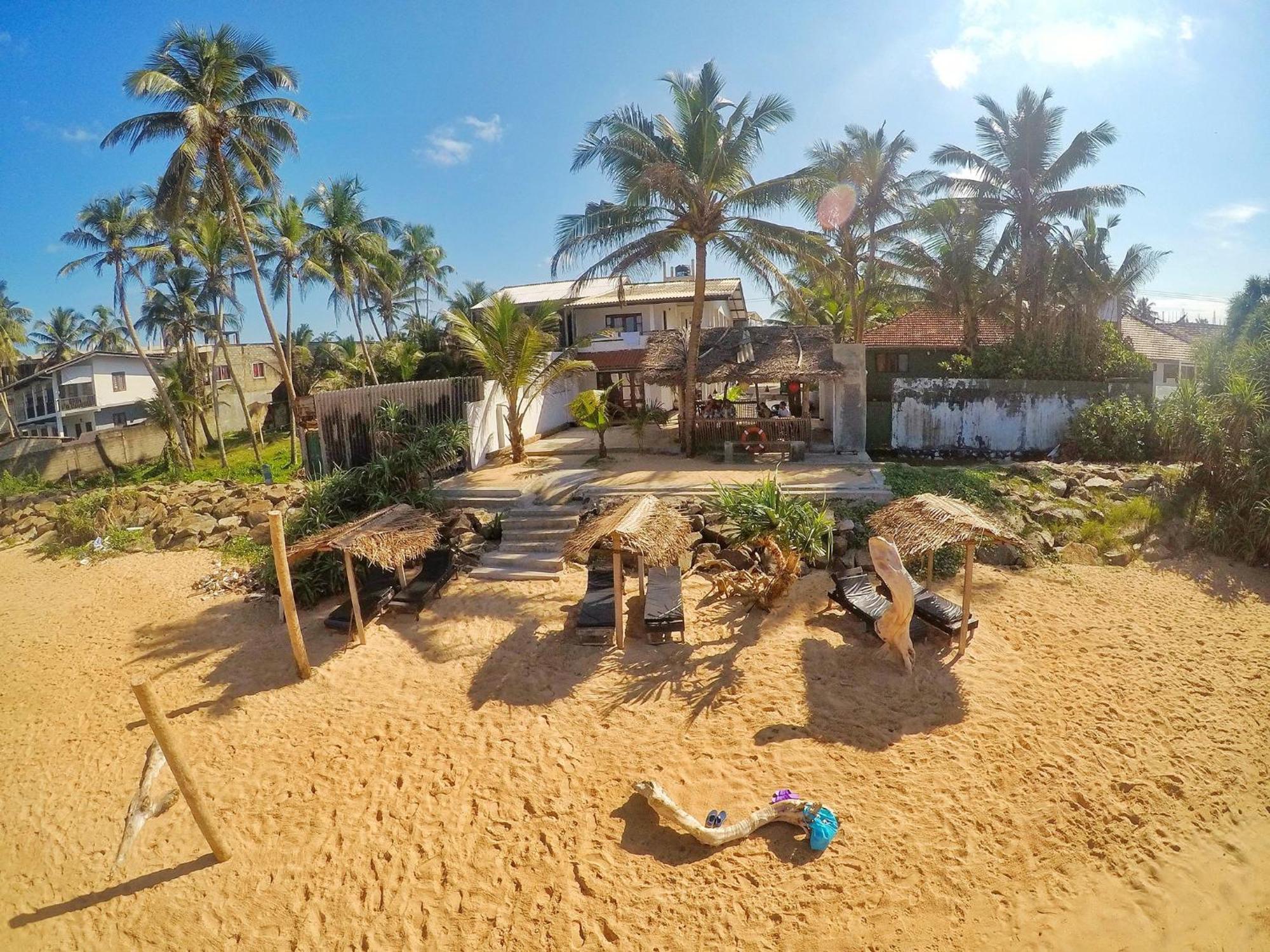 Sailors' Bay Bed & Breakfast Hikkaduwa Luaran gambar