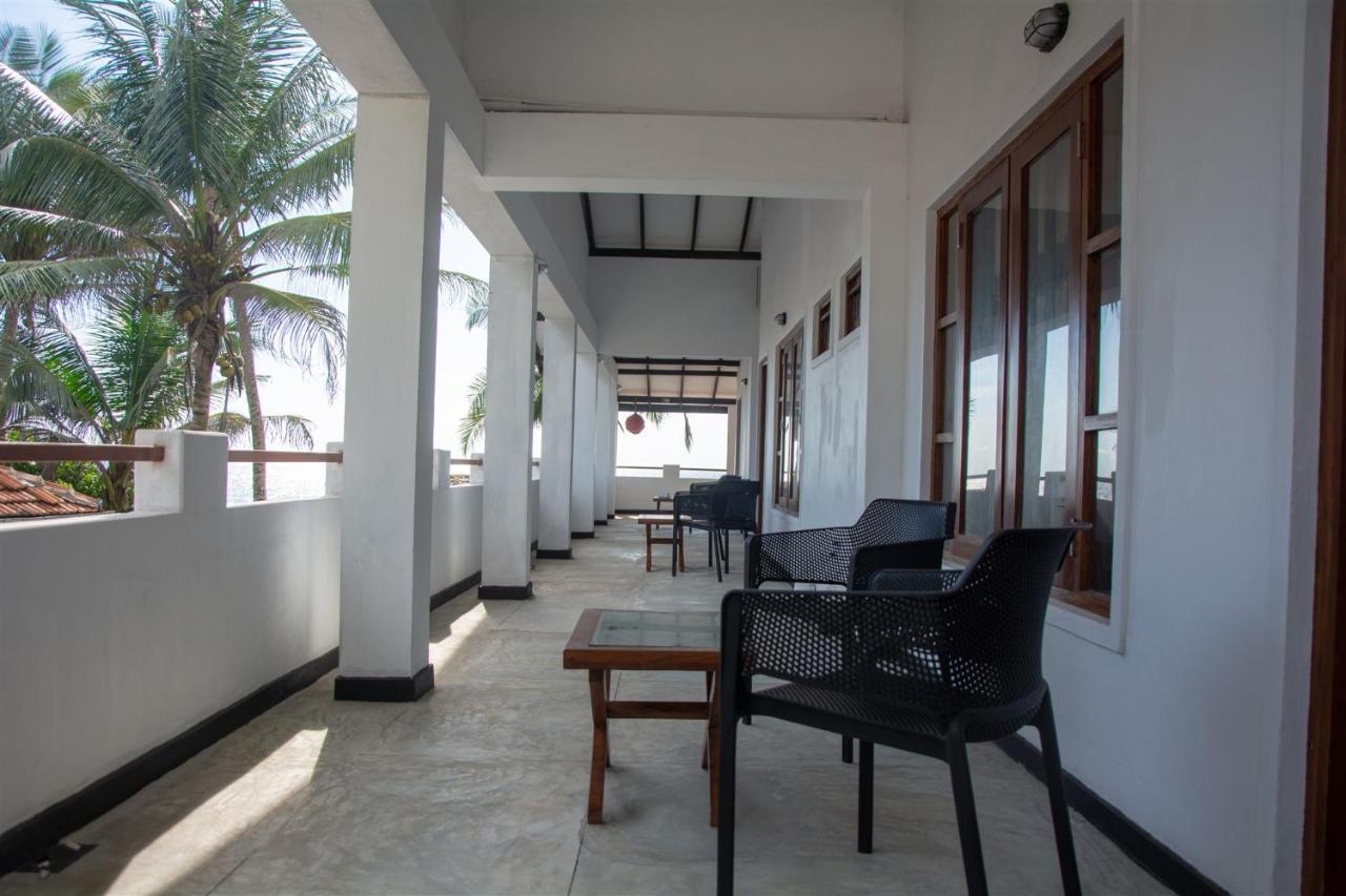 Sailors' Bay Bed & Breakfast Hikkaduwa Luaran gambar