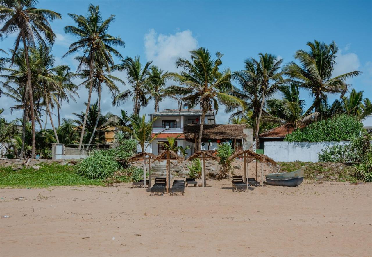 Sailors' Bay Bed & Breakfast Hikkaduwa Luaran gambar